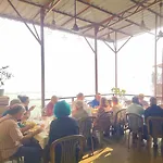 Sunrise Lodge